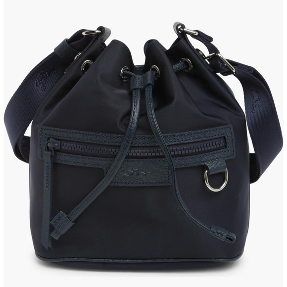 🆕- Longchamp Le Pliage NeopreneBucket Bag. Rich Navy. NWT